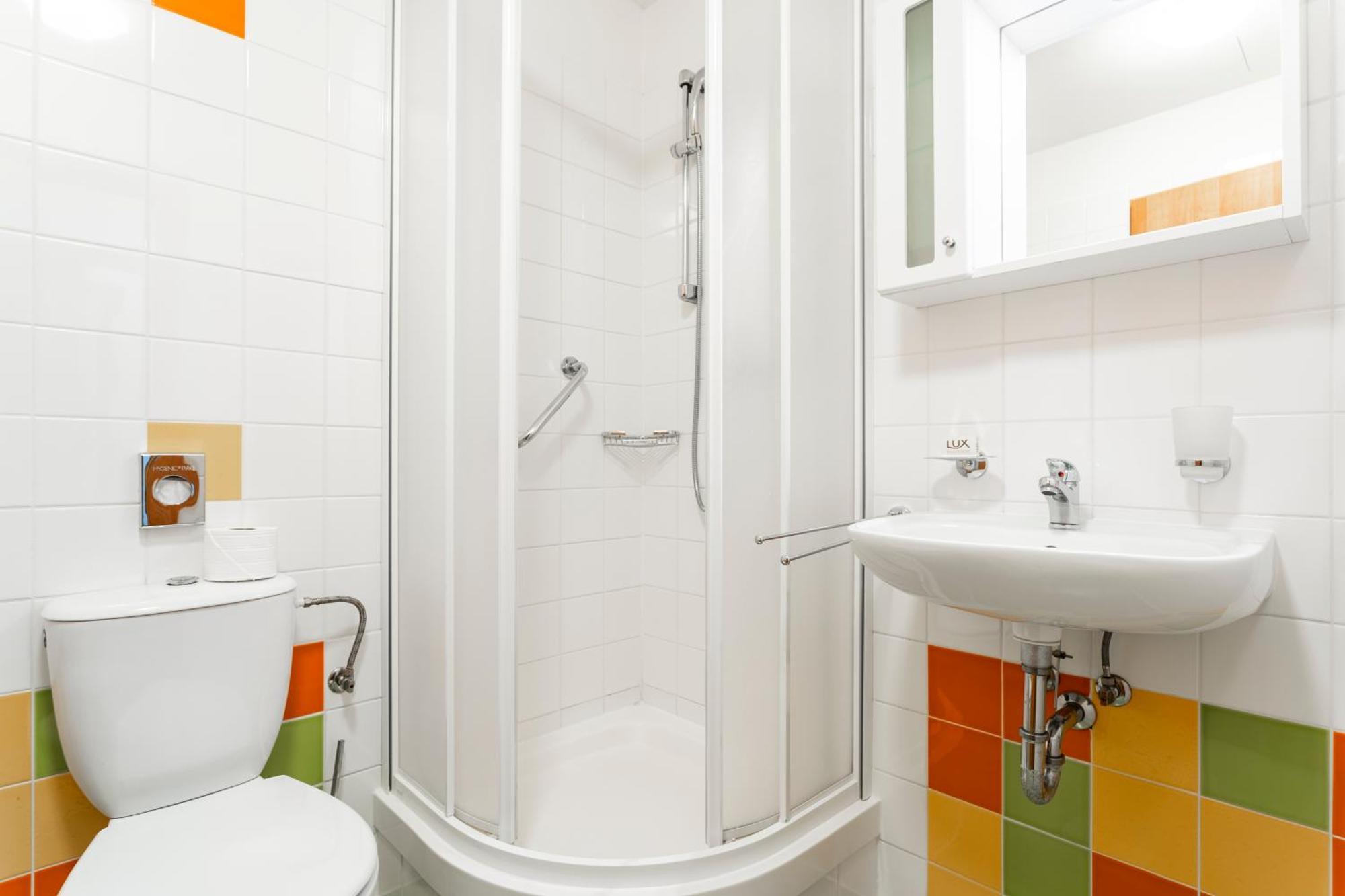 Hotel Luzice ヤーヒモフ エクステリア 写真